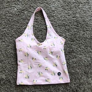 Pink with flowers, Hollister top, never worn, great condition!